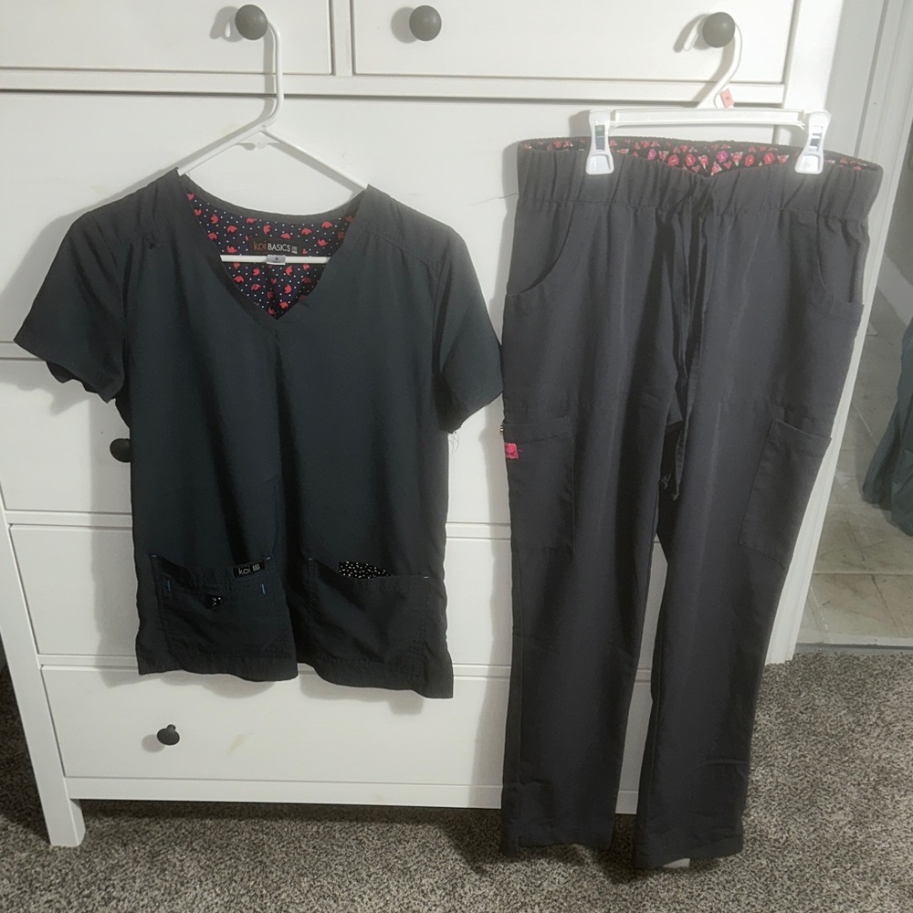 Koi Black Women's Pajama Set